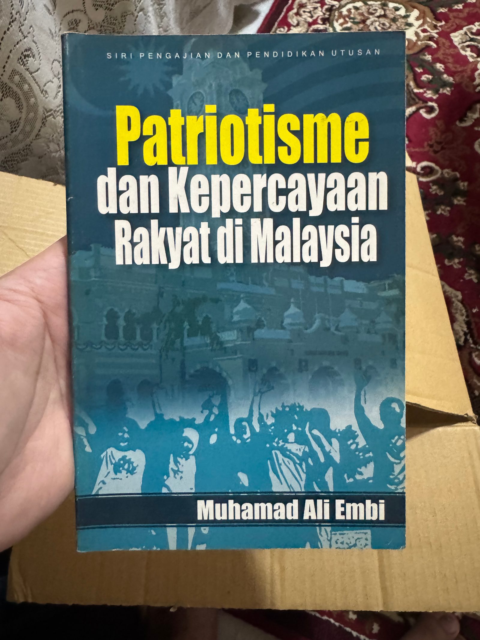 Patriotisme dan Kepercayaan Rakyat di Malaysia