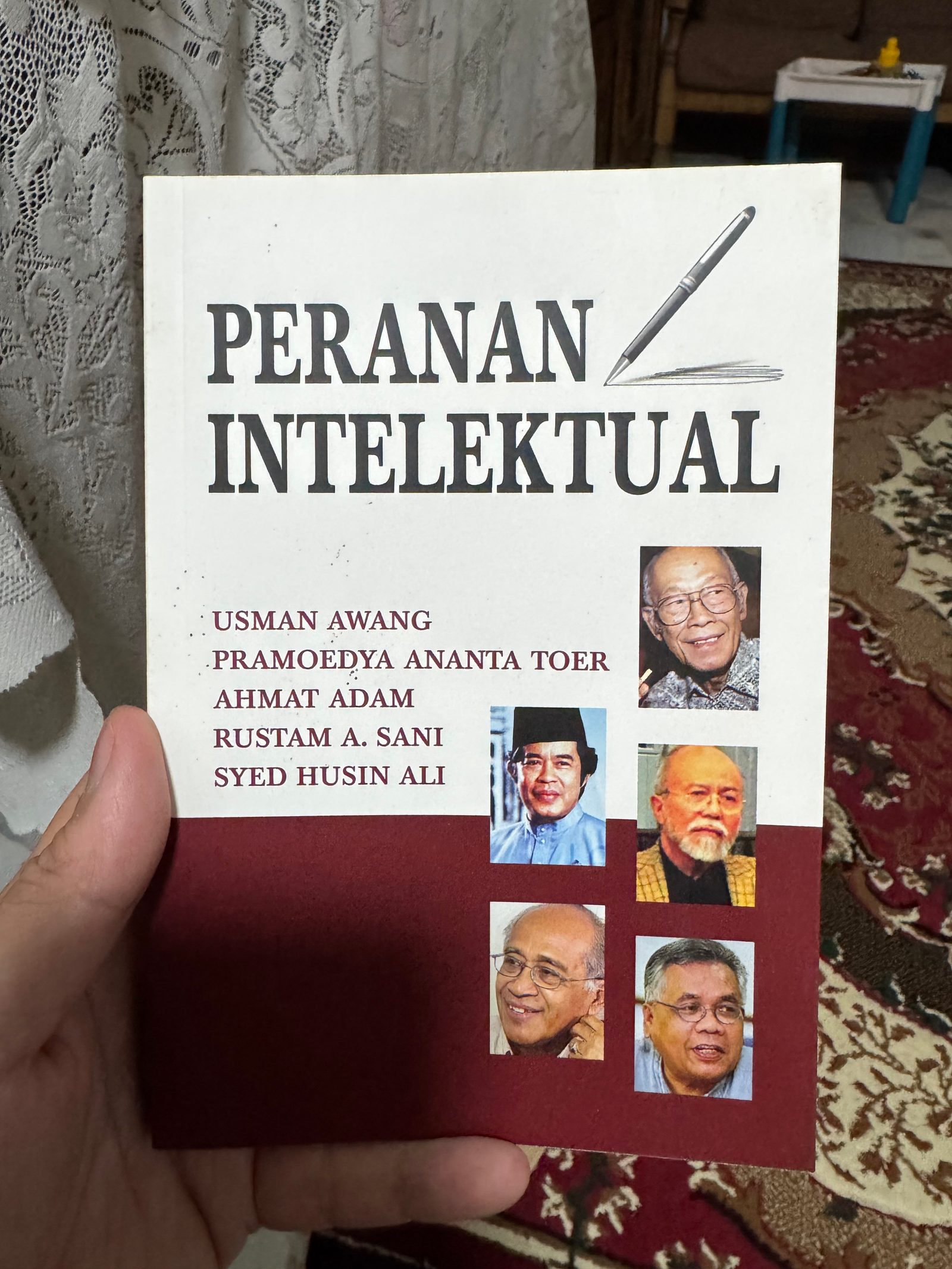 PERANAN INTELEKTUAL